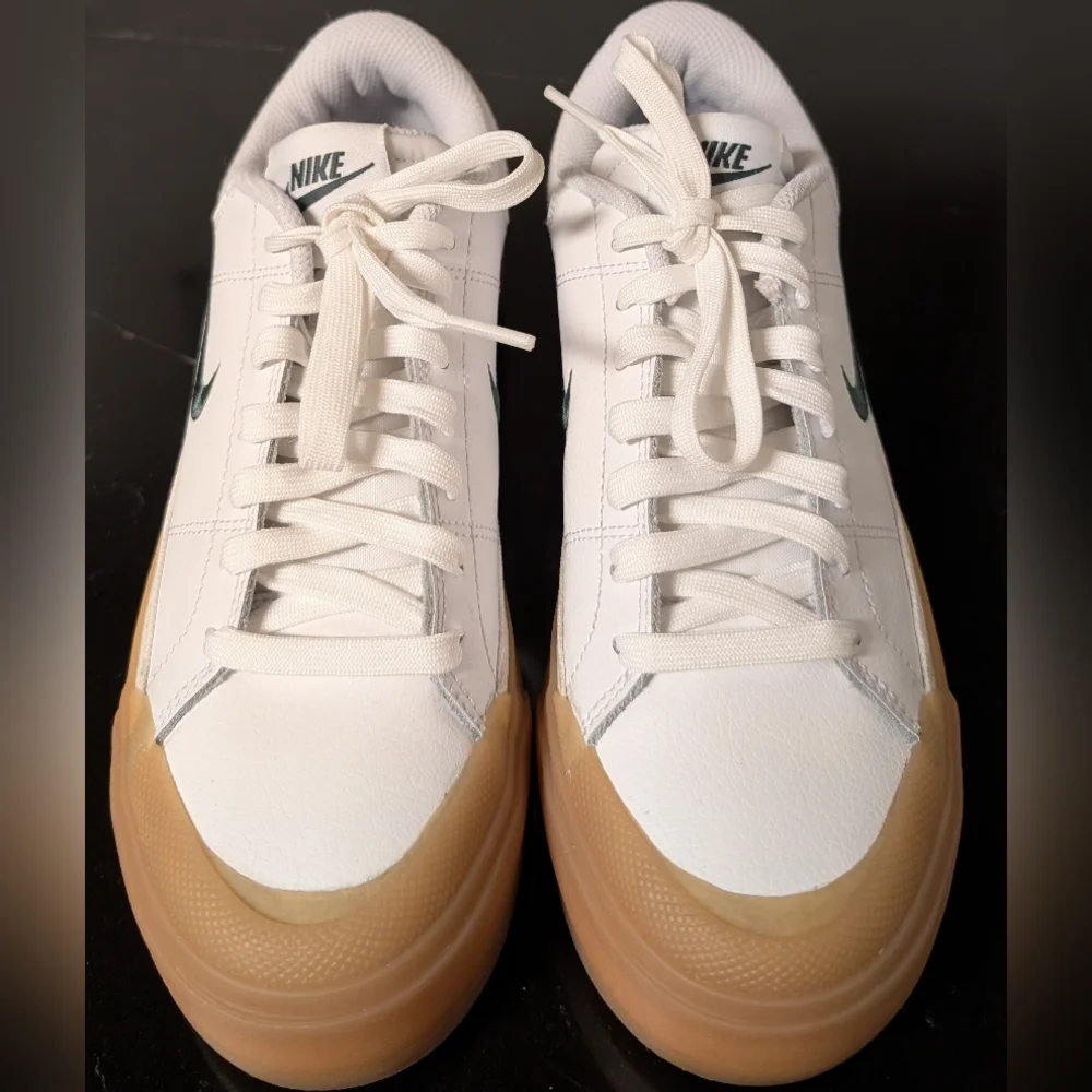 Nike stylish sneakers